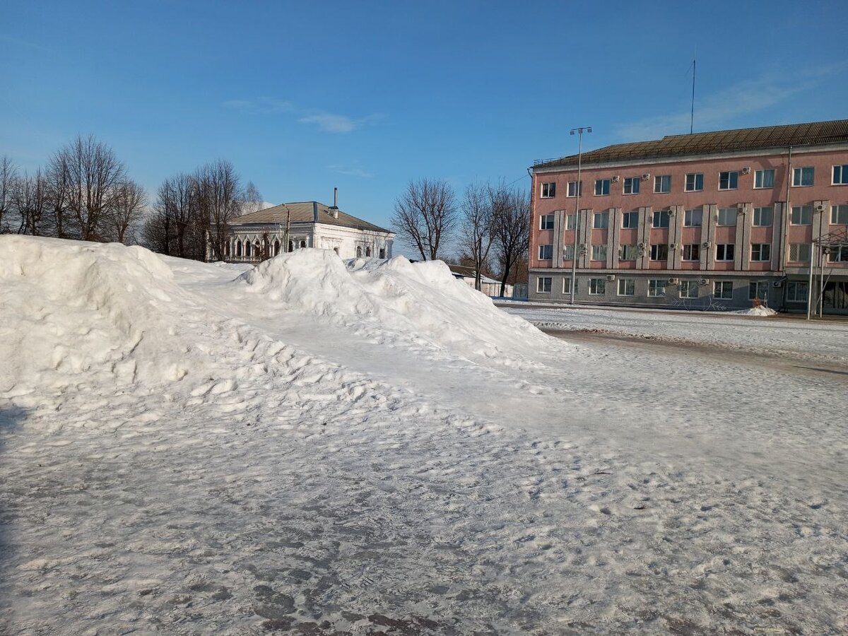 На летней резине вряд ли кто заедет на эту гору