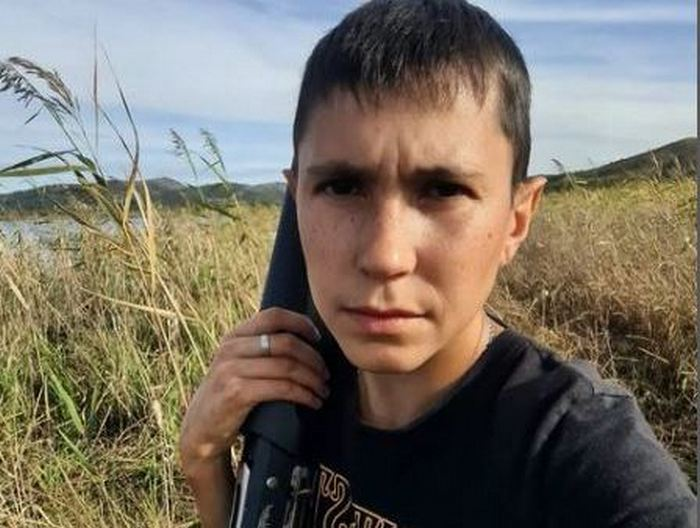 Пятнашка ваз 2115. Lada (ваз) 2115. Как выглядит 15 13. Лада 2115 темно зеленая. Лада ваз 2115.