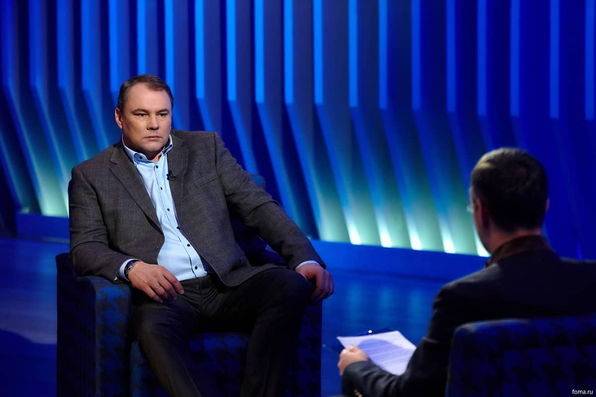 толстой интервью французскому телеканалу