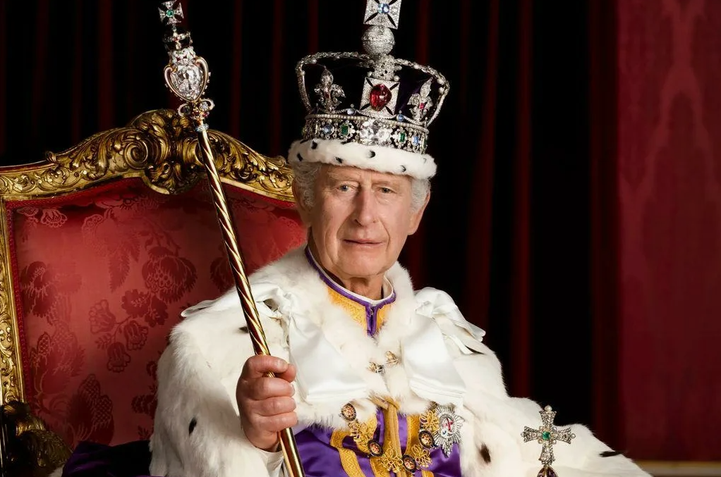Короли сейчас. Коронация короля Великобритании 2023. Коронация принца Чарльза 2023.
