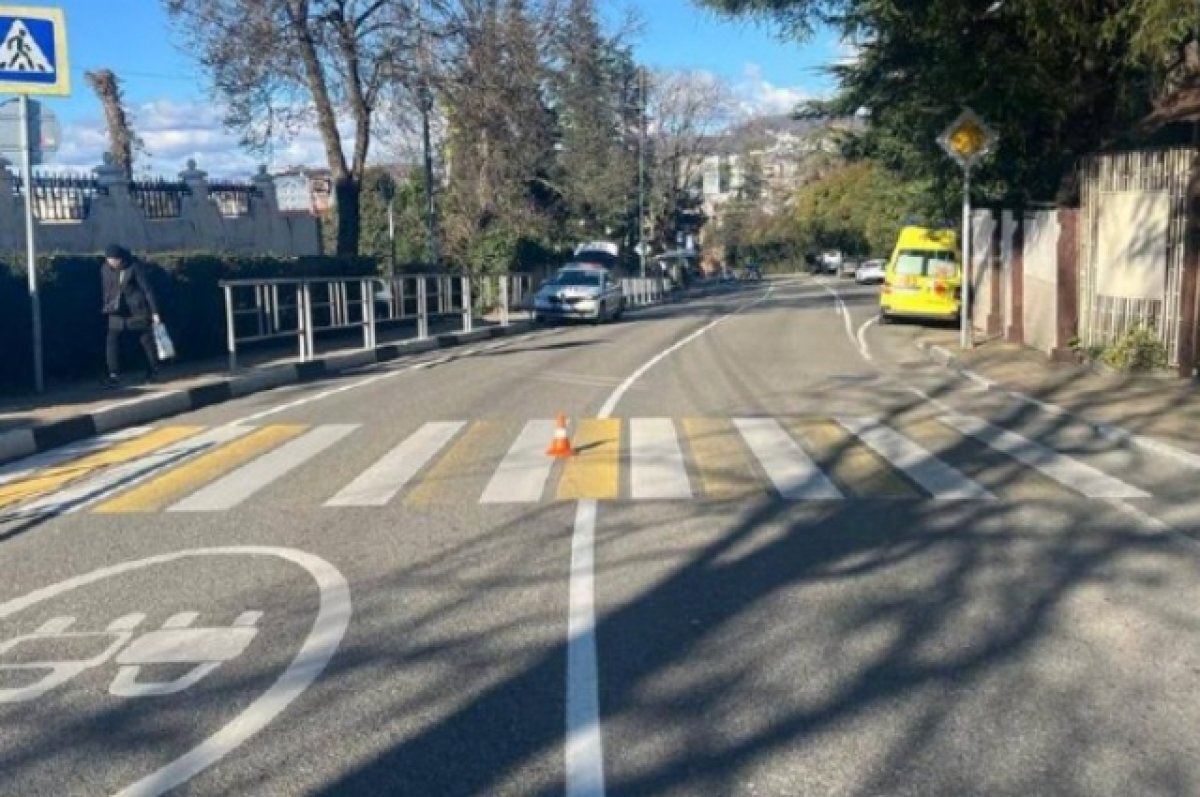    В Сочи водитель легковушки сбил 9-летнего ребенка