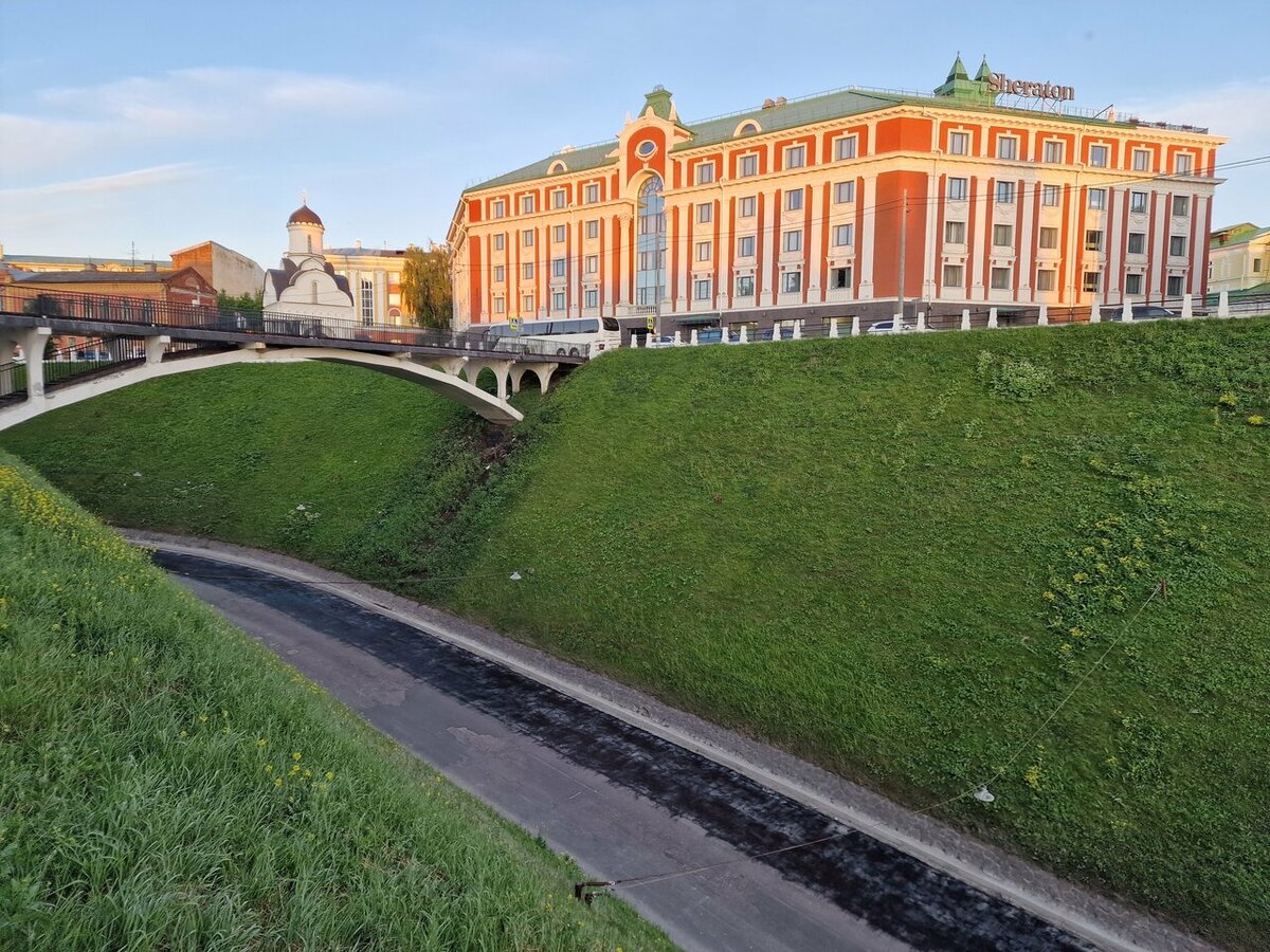 Шератон 5*, Нижний Новгород