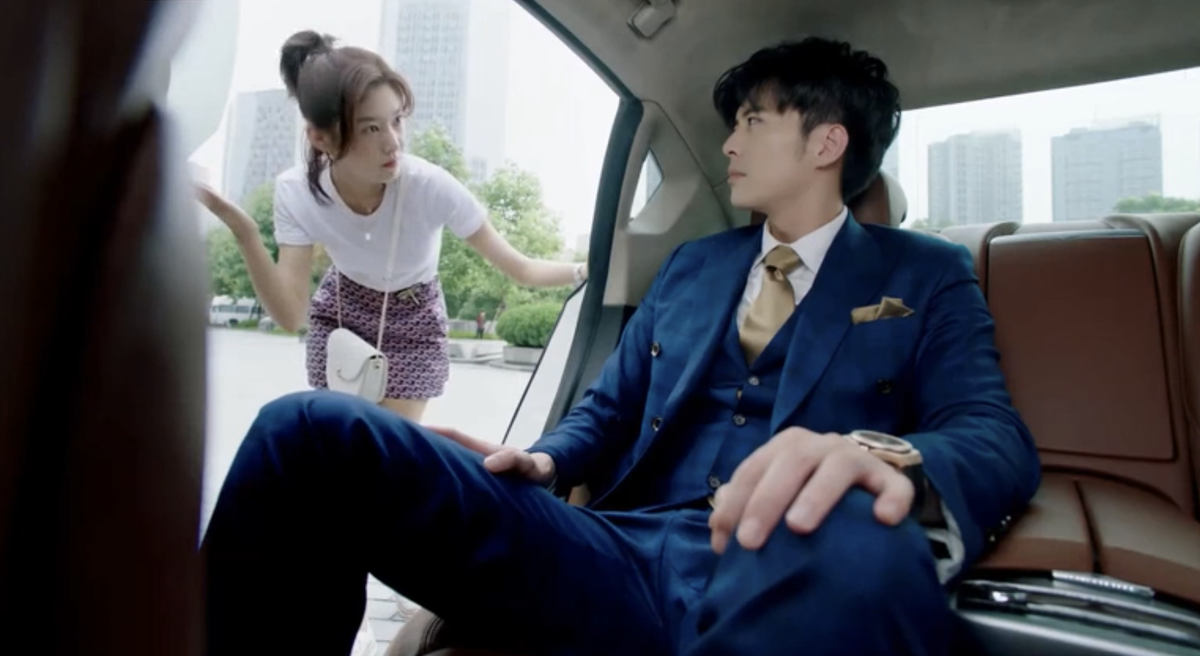 Кадр из китайской дорамы "Мой босс хочет жениться на мне"