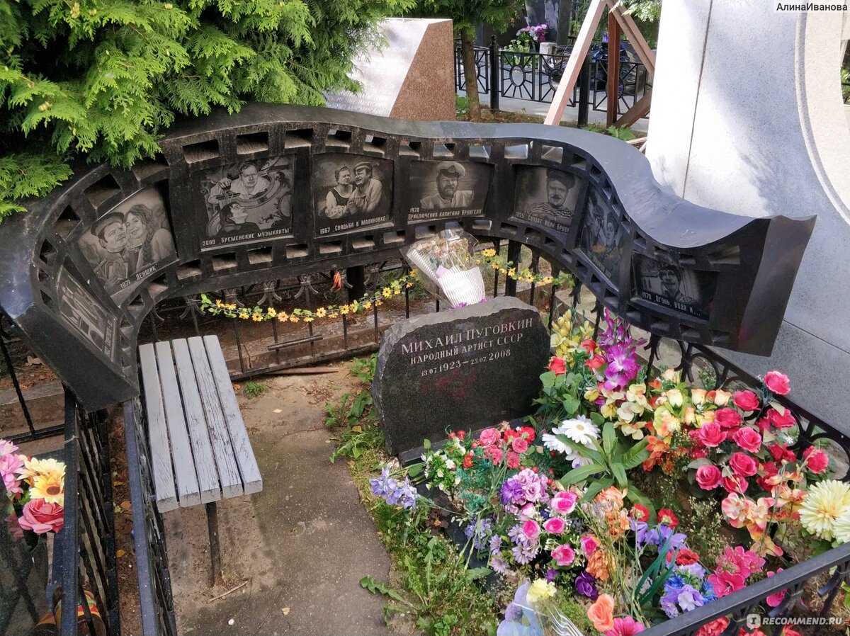 стихи чтобы жить дальше. жить тяжело цитаты. жизнь трудно. сложно жить. невезение в любви.