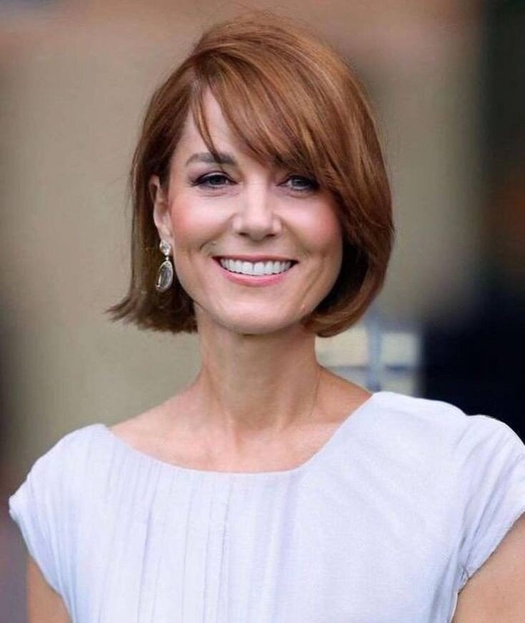 "Если "Каре" старит, то как тогда стричься некоротко, но с чёлкой ...