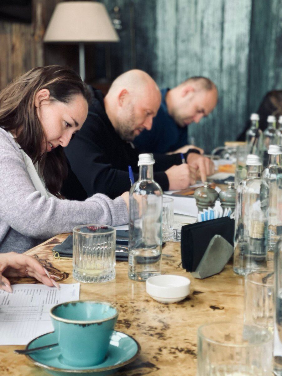 сотрудники ушедших компаний