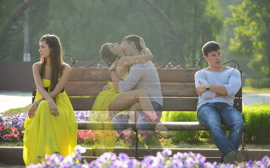 Любовь ушла. Девушки мечты. Высказывания если любишь. Прощание арт. Если человек любит тебя по настоящему то.