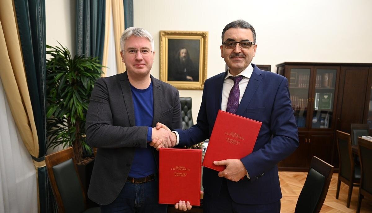 1/3Подписание соглашения с компанией «Сибирский кедр»