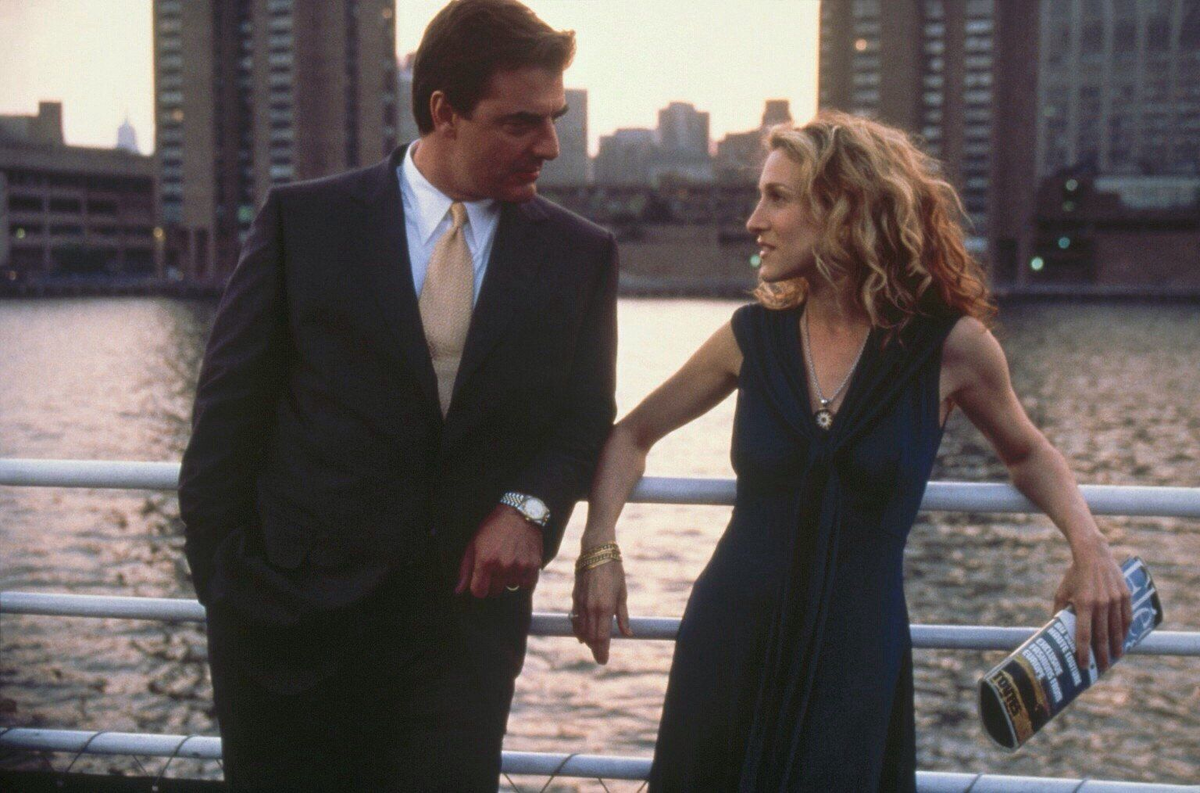 Ласково парня. Когда мужчина называет женщину. Как можно называть парня. Как зовут любимую женщину. Нежные слова девушке.