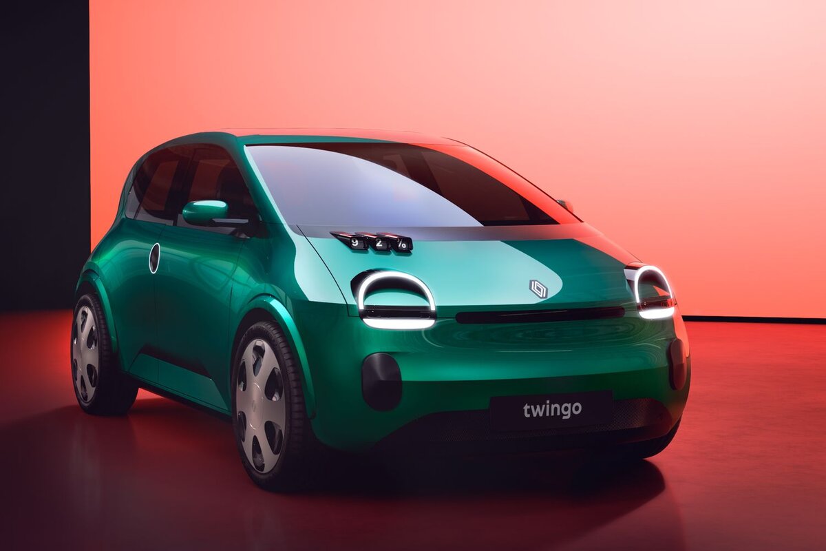 Новый Renault Twingo ещё готовится к дебюту. Он будет одним из самых дешёвых лизинговых электромобилей