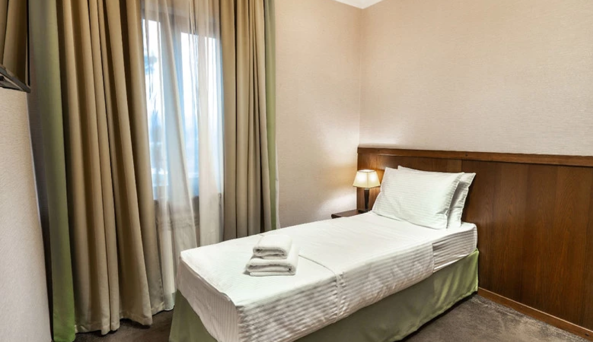 Афродита сочи отель аллейная 14. Г сочи адлер ул вегетарианская д 16. Грейс ассара отель. 3 гостиница адлер. Сочи гостиница оазис 3.