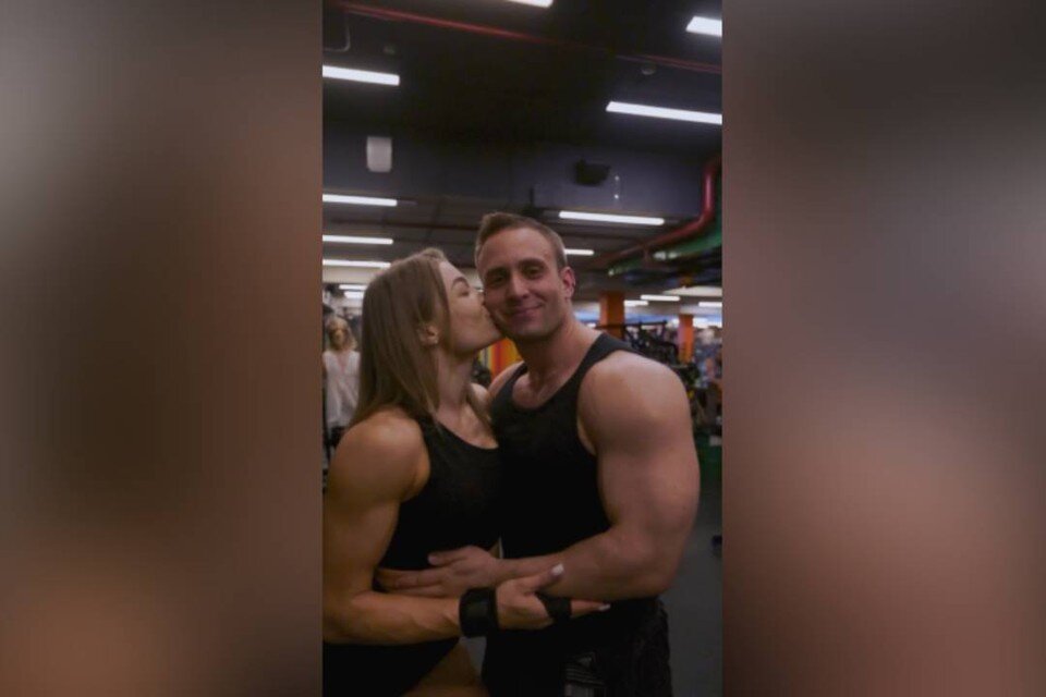 ты мой а я твоя стихи. фразы вызывающие улыбку. девушка думает о мужчине. беззащитная любовь. твоим бывшим назло.