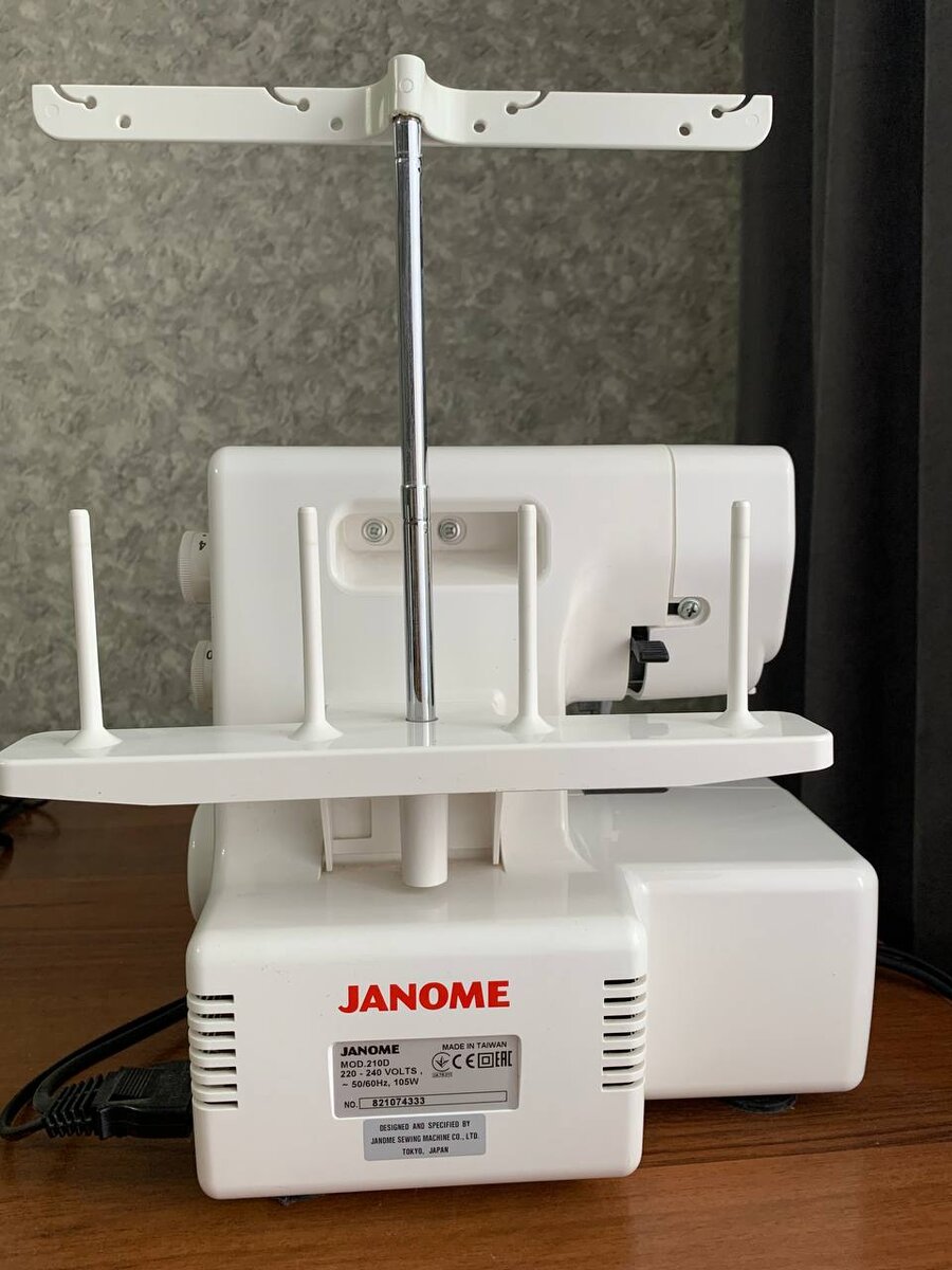 Оверлок Janome 210D | Рукоделие_Творчество_Вика | Дзен