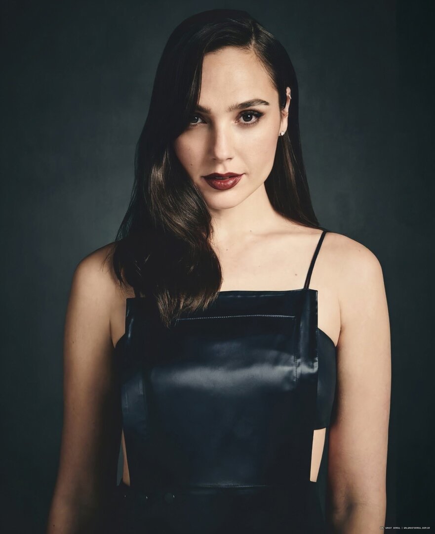 Воспоминания меня. Вспоминайте меня вспоминайте. Света вспоминай меня. Ночной поцелуй. Johnyboy вспоминай меня ночью.