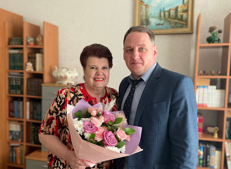 Левиафан фильм 2014 мэр. Мэра 2014. Левиафан мэр актер. Выборы мэра новосибирска 2014. Игорь иванов томск.