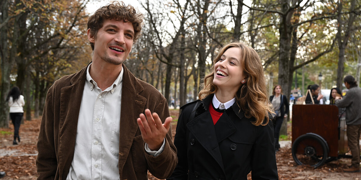 Симпатичная и молодая