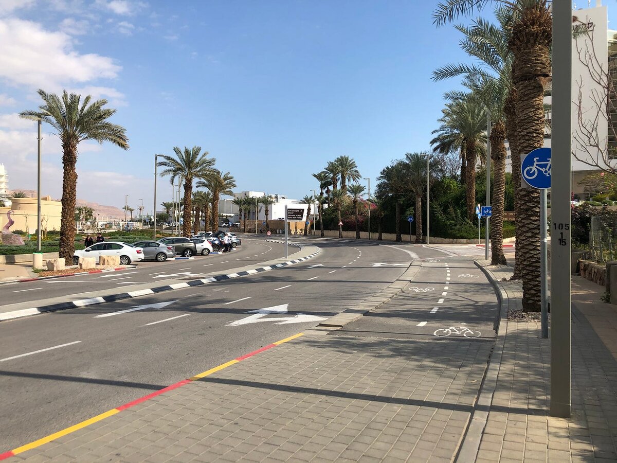 Дорога к морю текст. Тропинка к морю. Дорога к морю текст. Дорога у моря. Тамань море.