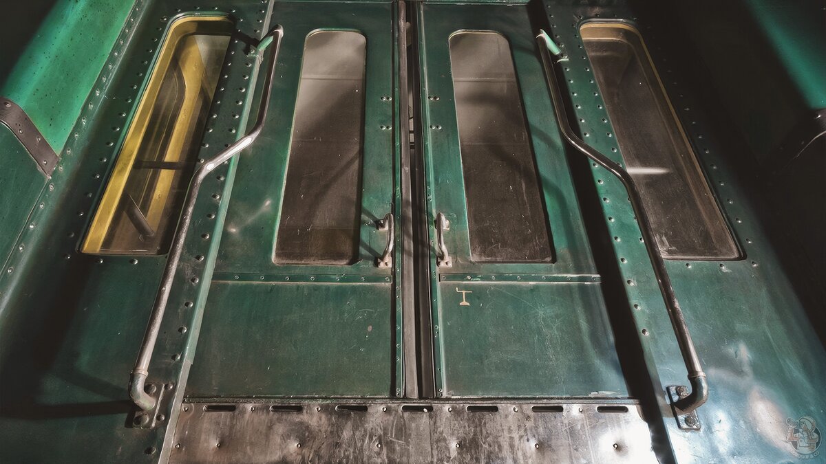 давай иди ищи в душе моей сокровища. мудрость мира. легкий ветер. я хочу тебя обнять. мудрость.