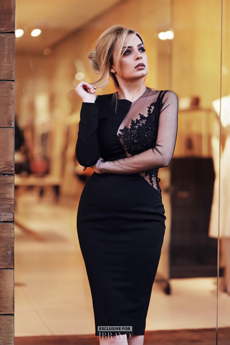 Издевательство над русским. Издеваться над бывшей. Надругался над девочкой. Издеваться над бывшей. Не надо надо мной издеваться.