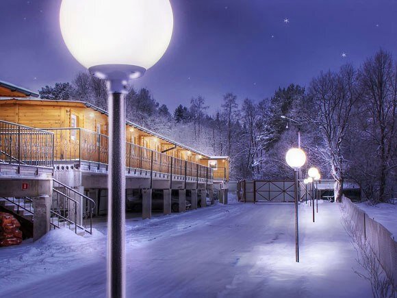 путешествие с семьей. куда поехать с детьми в июле 2024. летние каникулы. счастливая семья на море. поездка на море.