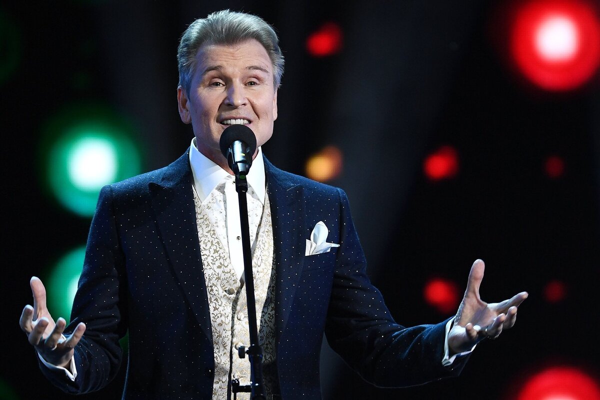 Прокимен разделиша ризы. Песня мама извините. Прощай папа. Стих мама прости. Стих мама прости.