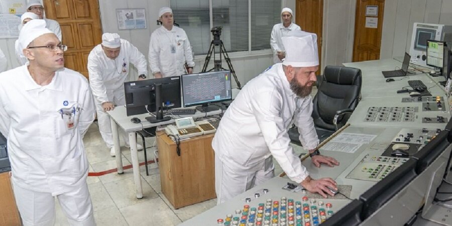 Техническое обслуживание зданий. Технические профессии. Вакансии эксплуатации. Вакансии эксплуатации. Мастер по ремонту оборудования.