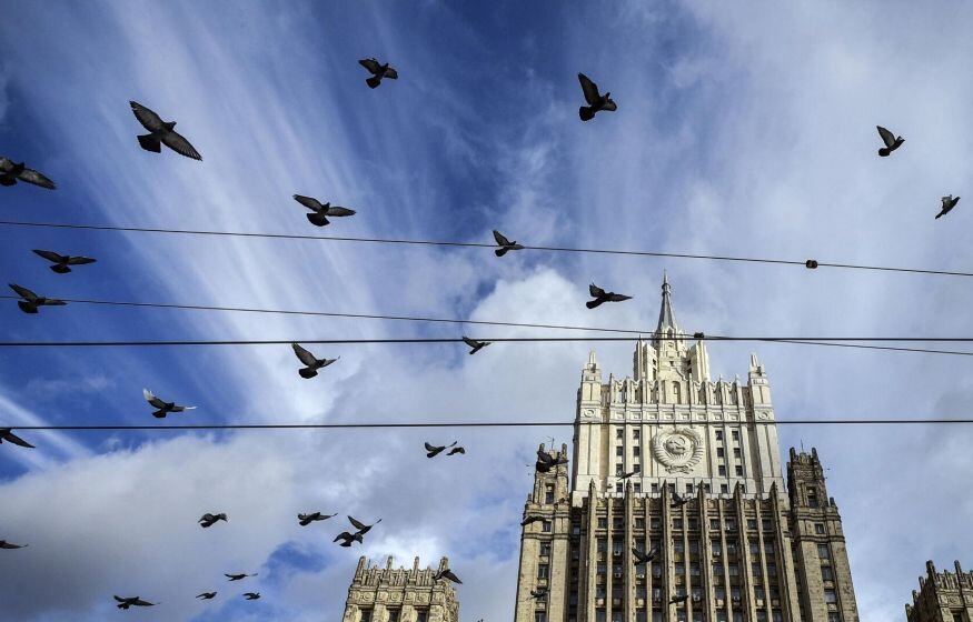    МИД РФ намекнул Западу на «войну» из-за конфискации активов
