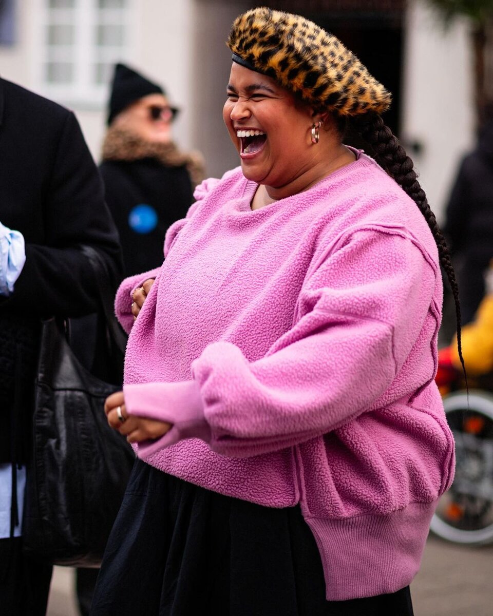 6 игрок. Айфон 5 иос 6. Контр страйк 2002. Контр страйк м16. Экран кс 1.