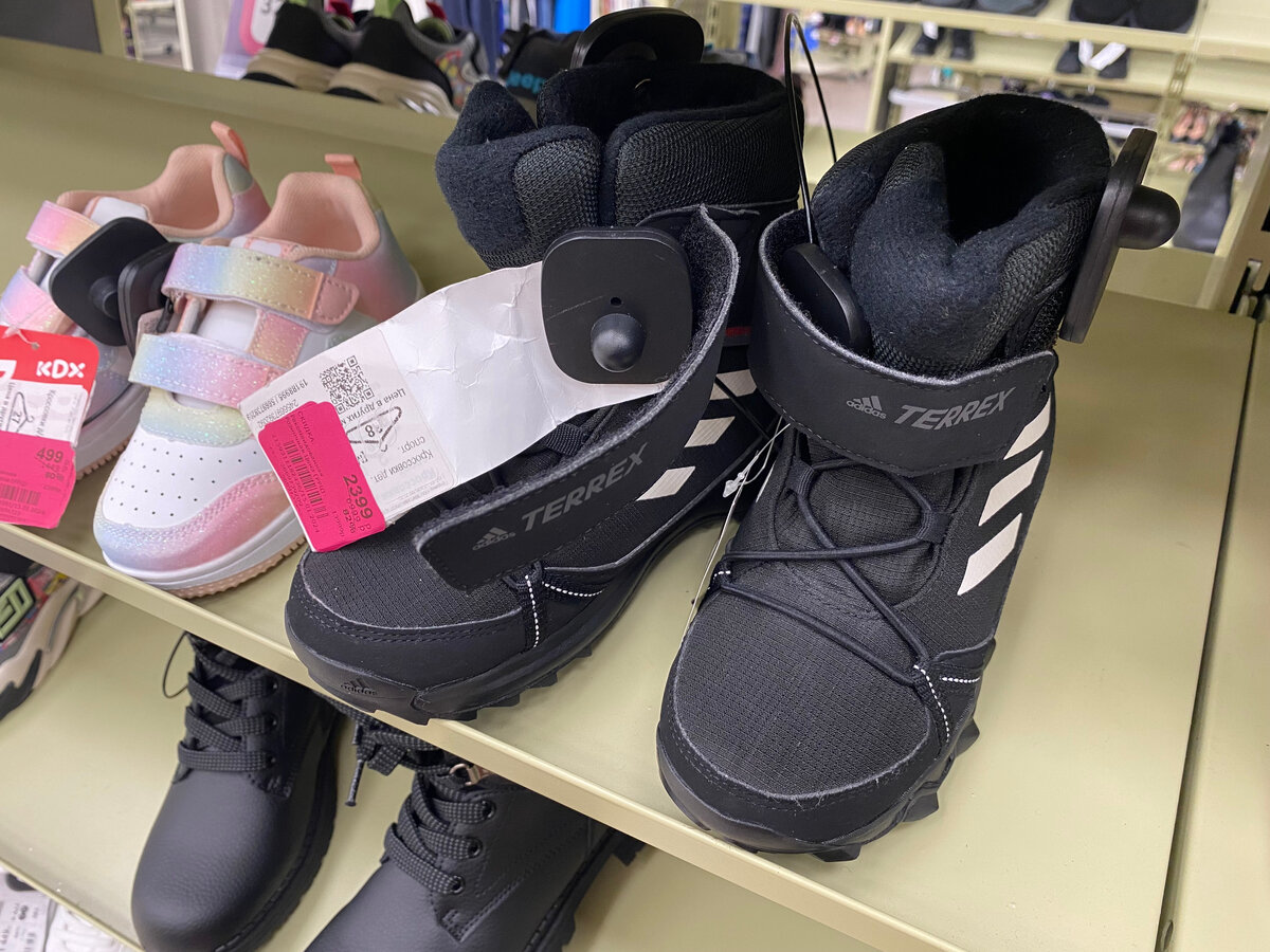 Согласные буквы парные и непарные и звонкие и глухие твердые и мягкие. Т ц и в р й. Буквы а б в г д е. Весь алфавит и. Согласные буквы которые обозначают твердые согласные звуки.