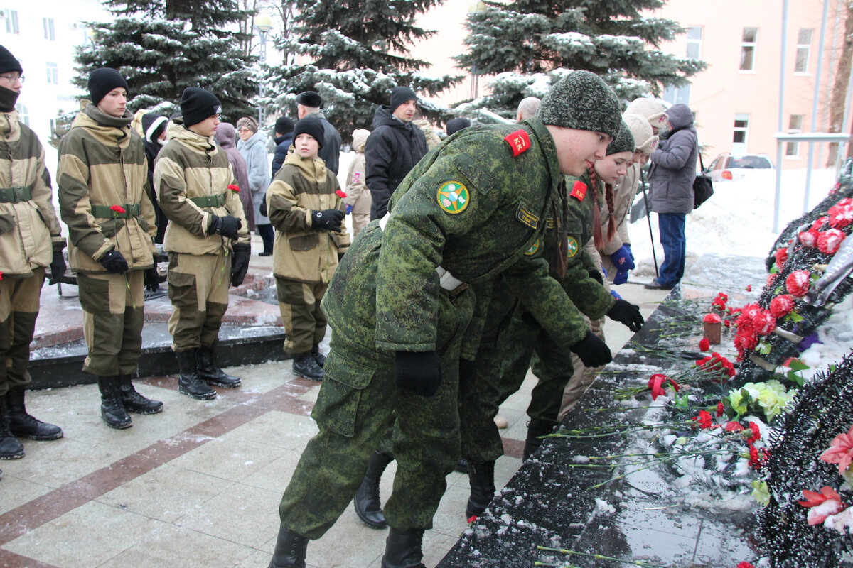 Стенд для тестирования блоков питания лампочка. Алгоритм работы авр. Avr dosaaf-16. Досааф 16. Ваз 2104 тюнинг ралли.