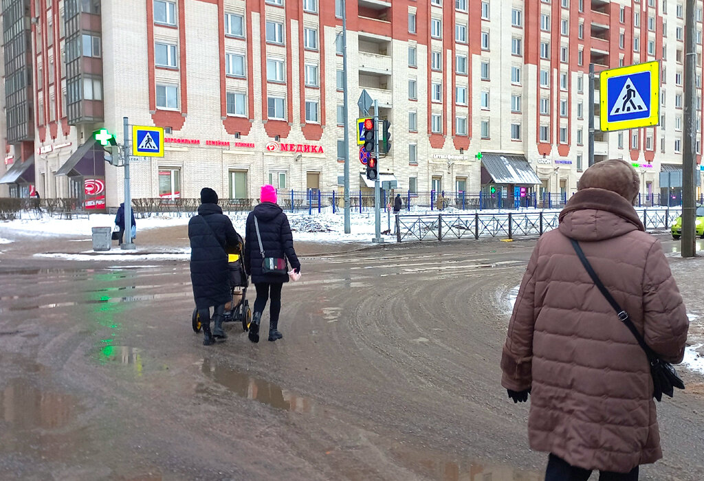 Фото автора. Случайные прохожие на улице