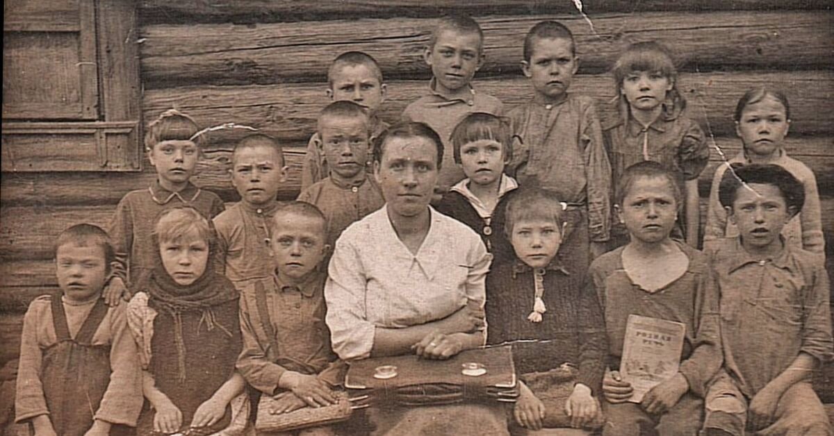 1940 год. Эти дети вырастут без сладкого, без конфет