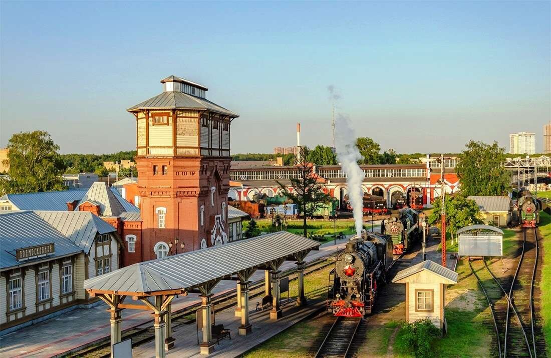 Станция Подмосковная. Водонапорная башня.  