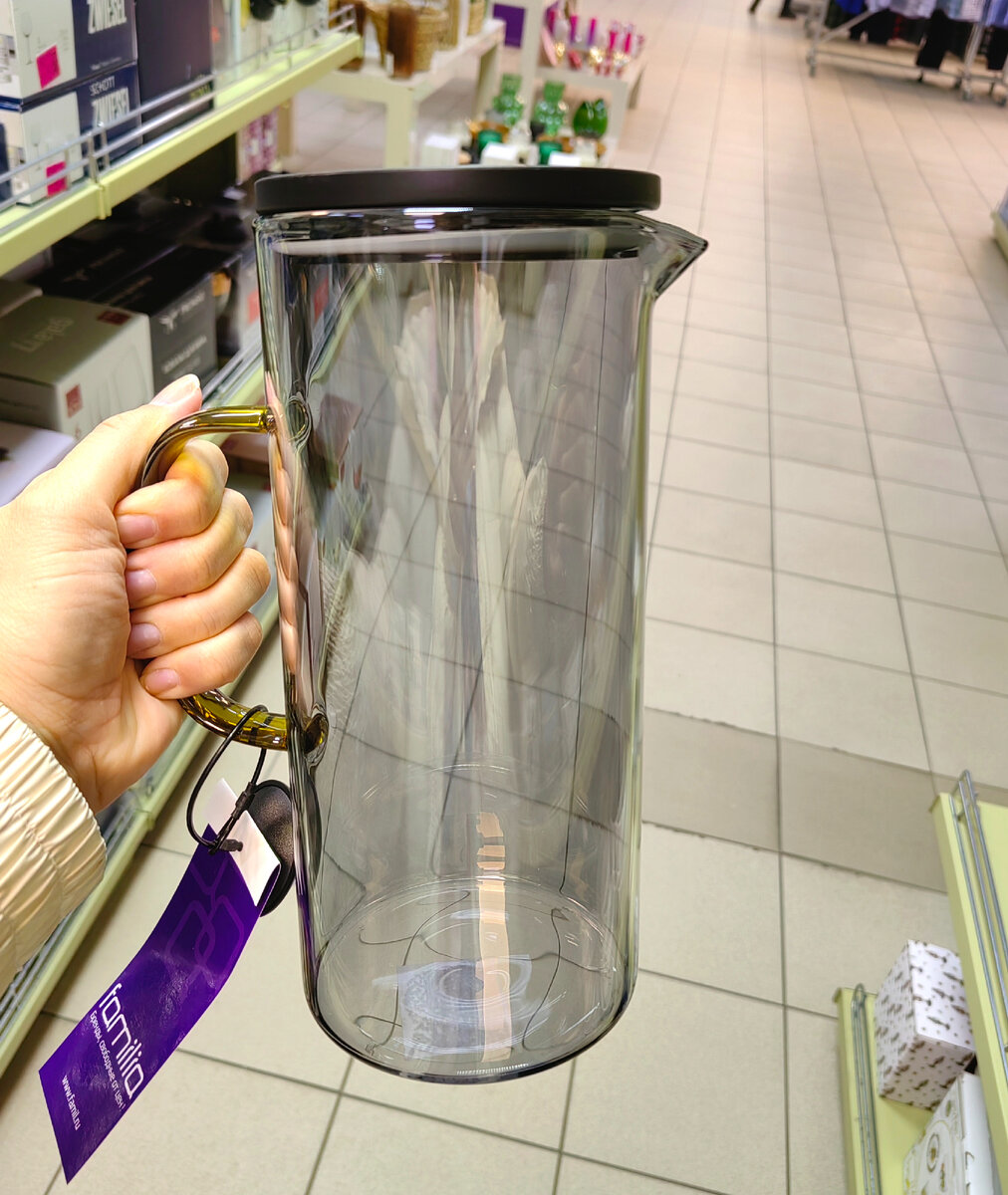 Любви нет цитаты. Не держи меня nю, kavabanga depo kolibri. Все наладится!. Девушка протягивает руку. Kavabanga depo kolibri прости.