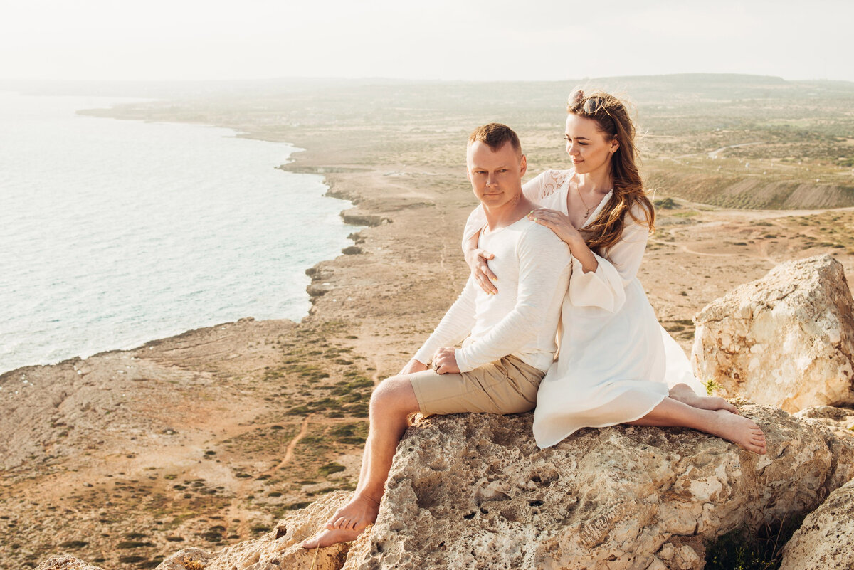 Любовь не имеет ничего общего с отношениями любовь это состояние. Цитаты про понимание. Состояние влюбленности картинки. Жить без любимого человека. Любовь не имеет ничего общего.