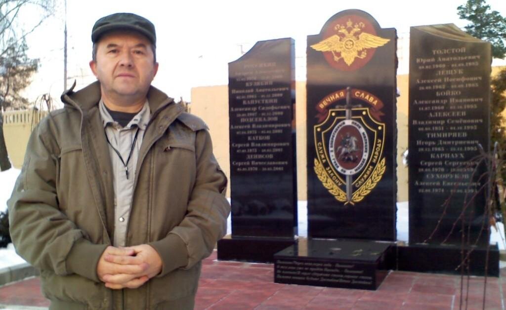 Автора легко узнать...