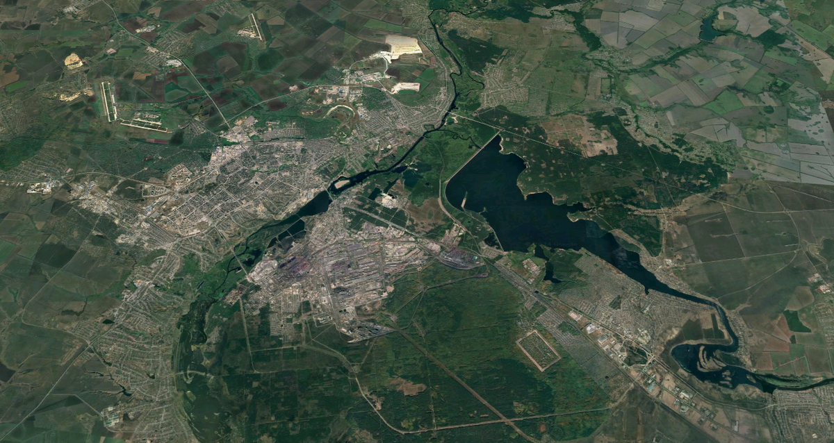 Город Липецк в Липецкой области, Российская Федерация. Координаты: 52.608826, 39.599229, высота - 2.000 метров. Тип: Спутник, режим: Глобус, Вид 3D, без ярлыков, Google карта.