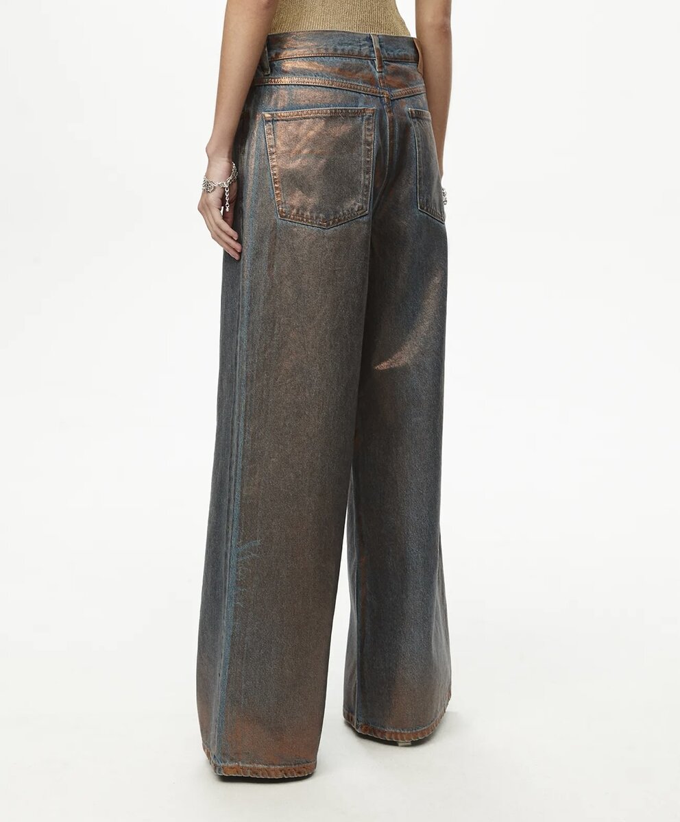 Iphone xr 6128. Стоит ли брать айфон xr. Iphone xr 25к. Диагональ экрана айфон 10 xs max. Айфон xr днс.