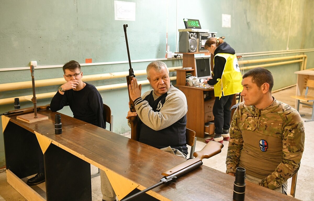 Колледж коняева тверь. Тверской технологический колледж тверь. Коняева. Тверской химико-технологический колледж. Тверской колледж коняева общежитие.