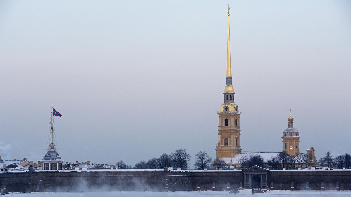 Ломоносовский мост зимой. Куда сходить в петербурге в феврале. Васильевская стрелка санкт-петербург зимой. Зимний питер куда сходить. Питер зима вечер.