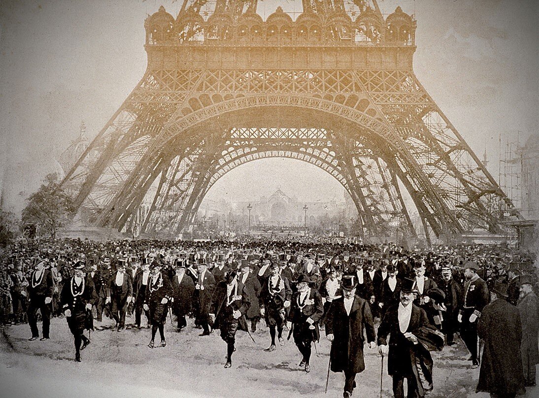Эйфелева башня, Париж, 1889 г. 1889 Год Париж. Эйфелева башня в Париже 1889 год. Всемирная выставка Эйфелева башня 1889. 1889 история