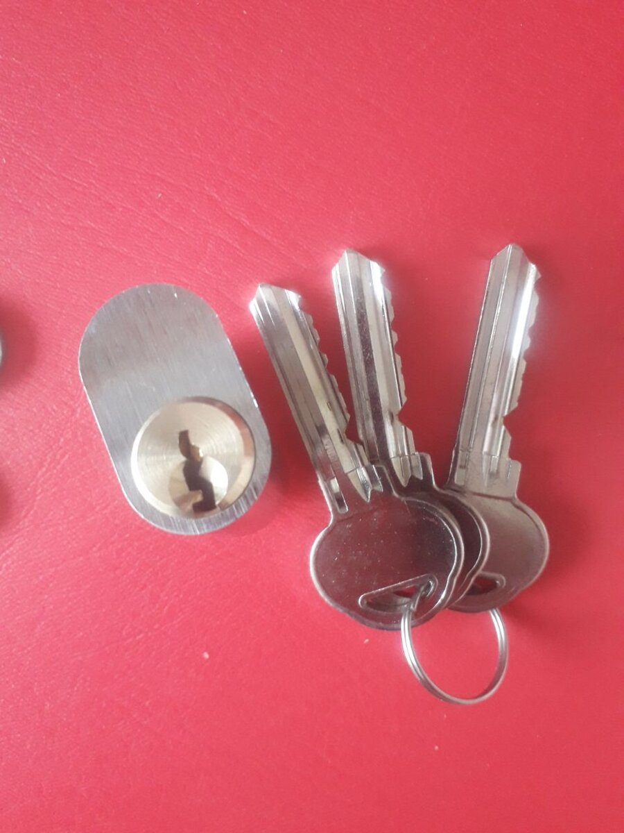 750р-60-sn-v 5-перфо. Цилиндр ap4s cisa. Личинка замка atis. Типоразмер цилиндра замка 35x35 что это. 60мм.