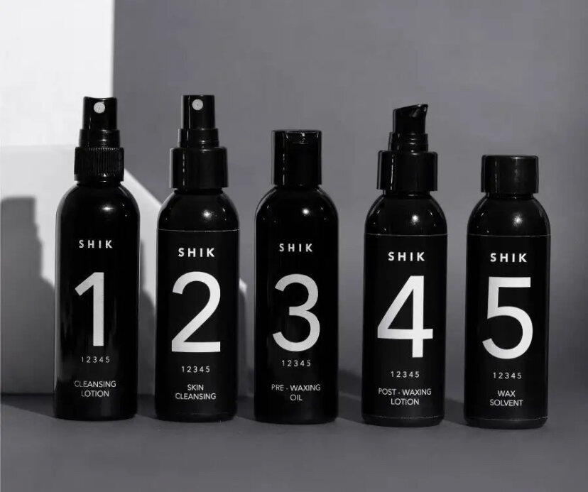 Очищающий лосьон №2 идеально подойдет для обезжиривания кожи. 