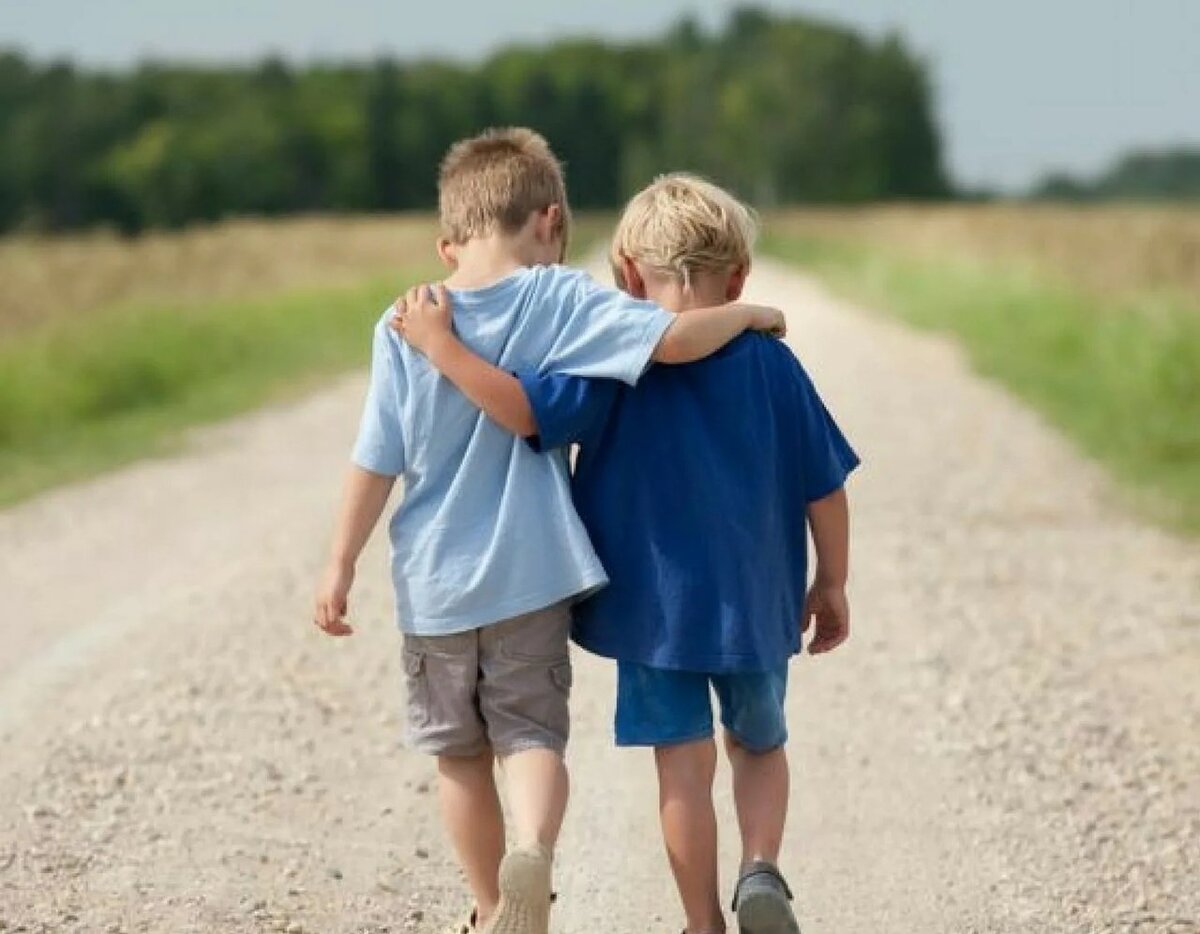 Подросток и взрослый. Drama любовь mother. Son friend. Кейт уинслет фильмы день труда. Драма: «тайное влечение» (2013, австралия, франция).