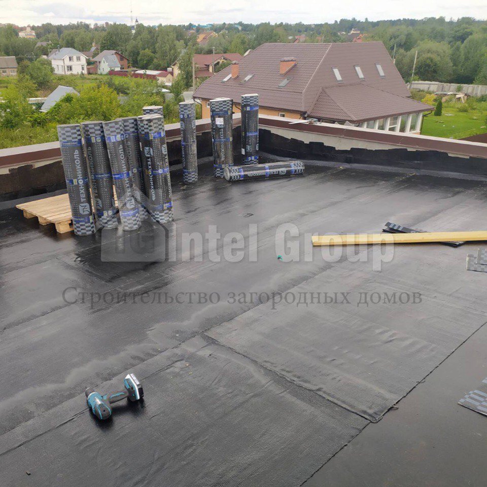 сноубордист в прыжке. какие технологии snowrock. какие технологии snowrock. какие технологии snowrock. пухтолова гора горнолыжный курорт.