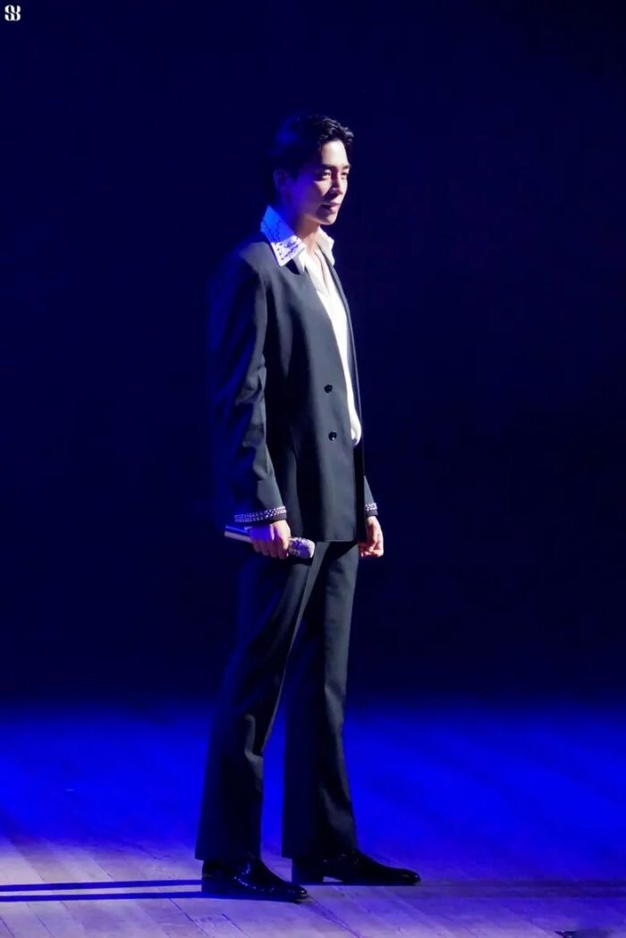 160 см рост у парня. Высокий мужчина. Рост том круз в см. Саша барон коэн ( 191 см) и айла фишер ( 157 см). Рост 185 как выглядит.