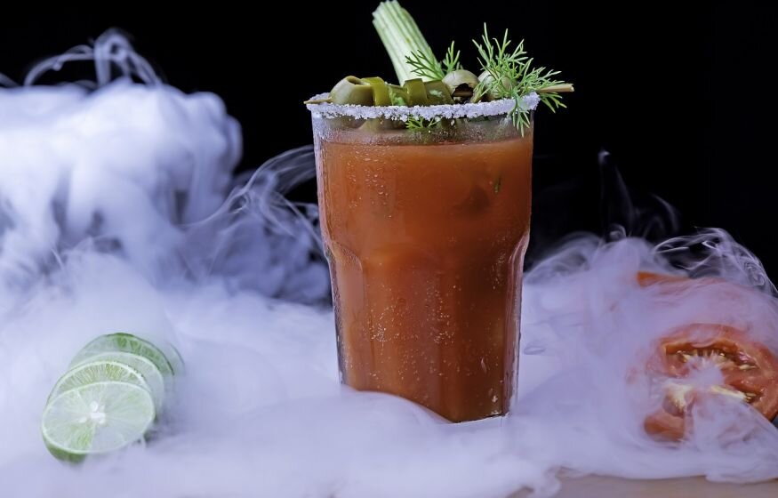    Томатный сок убивает бактерии брюшного тифа и сальмонеллы