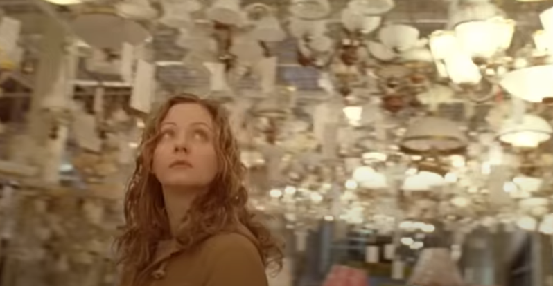 Евгения Добровольская в фильме "Блюз опадающих листьев"