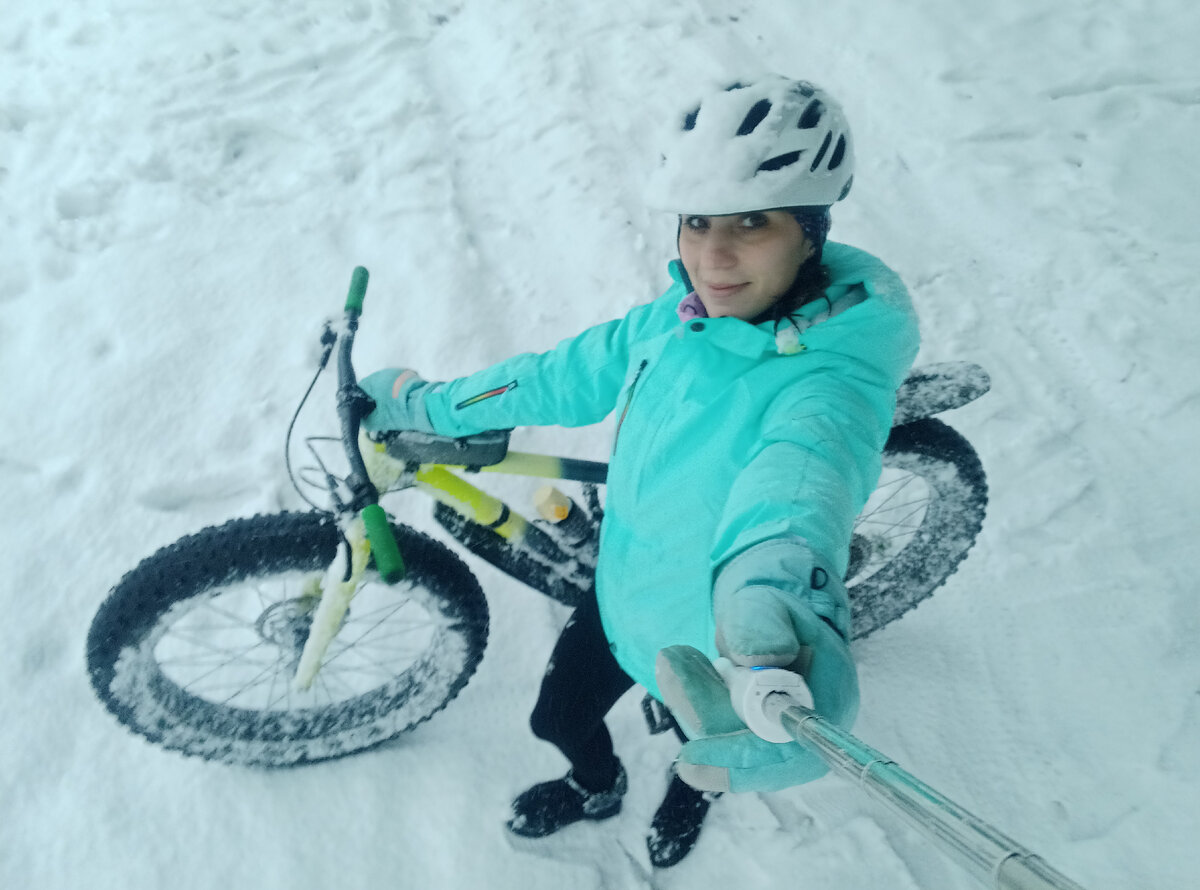 Зимой в непогоду