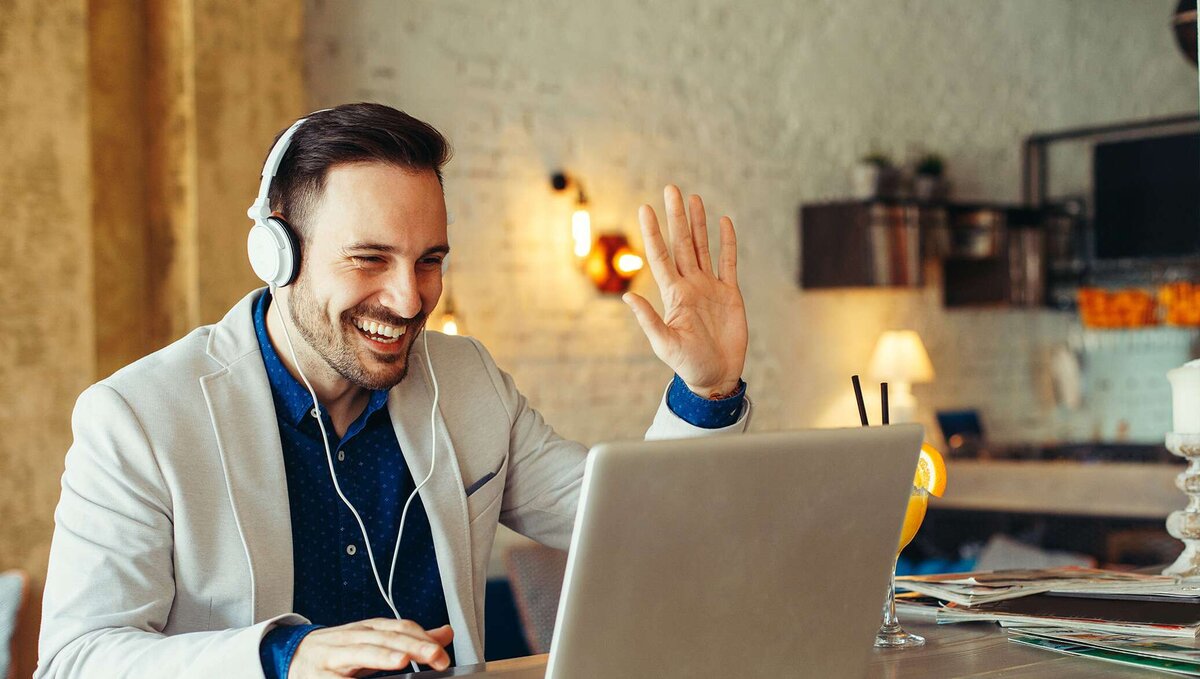 Причины уволить сотрудника. Почему сотрудник лучший. Офисный работник. Почему сотрудник лучший. Почему сотрудник лучший.